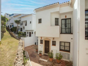 Comfortable holiday home in Málaga with shared pool
